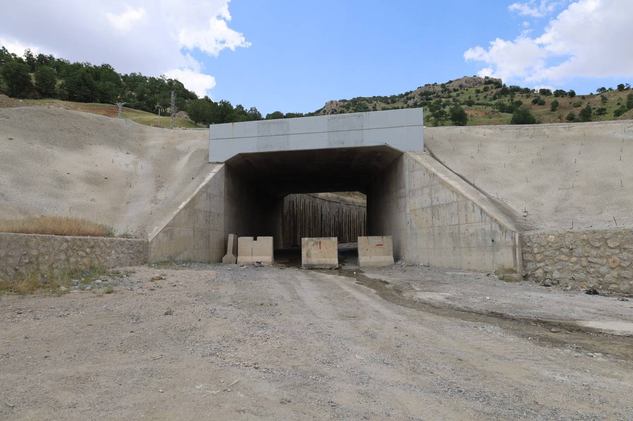dem-partili-irmezden-sirnak-van-yolu-projesi-icin-bakanliga-cagri-1.jpg