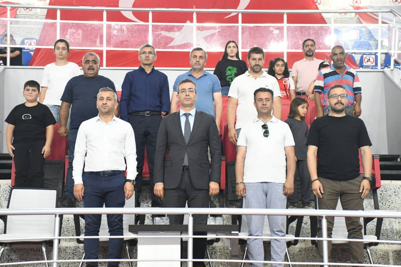 sirnakta-gsb-spor-okullari-ve-engelsiz-spor-okullari-acildi-1.jpg