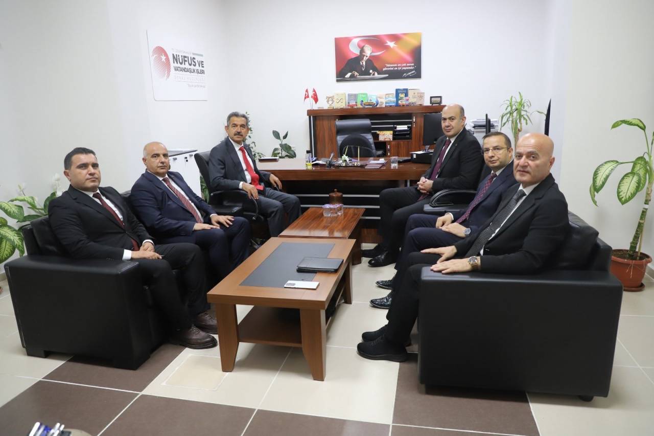 nufus-ve-vatandaslik-isleri-genel-muduru-kepceli-sirnakta-incelemelerde-bulundu-1.jpg
