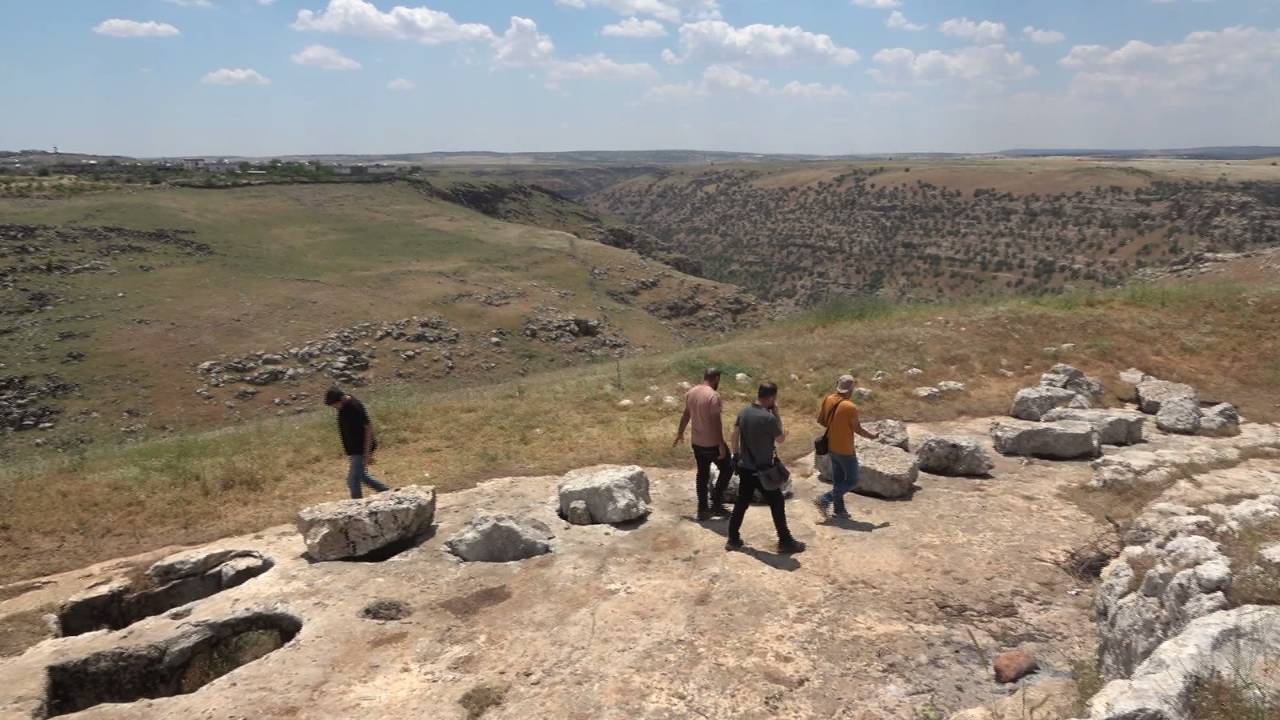 rnakta-2-bin-yillik-dev-su-sarnici-kesfedildi-tarih-ve-doga-ayni-yapida-bulustu-2-001.jpeg