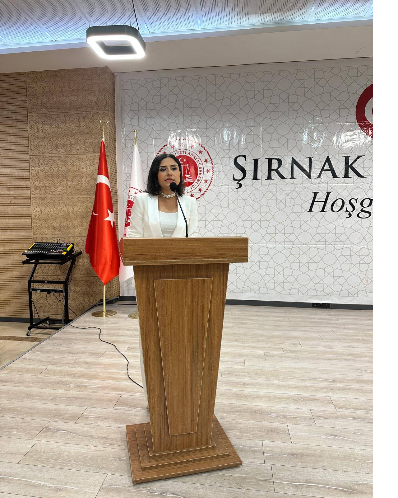 sirnakta-tayini-cikan-hakim-ve-savcilar-icin-veda-programi-duzenlendi-3.jpeg