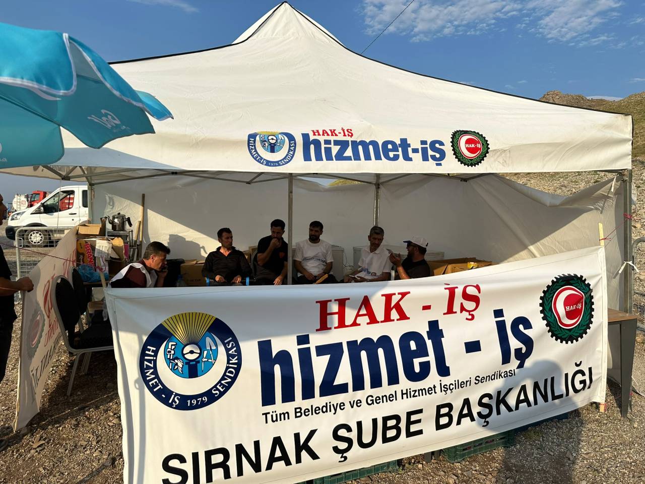 hak-is-hizmet-is-sendikasi-cudi-dagindaki-hz-nuhu-anma-etkinliklerinde-yerini-aldi-2.jpeg