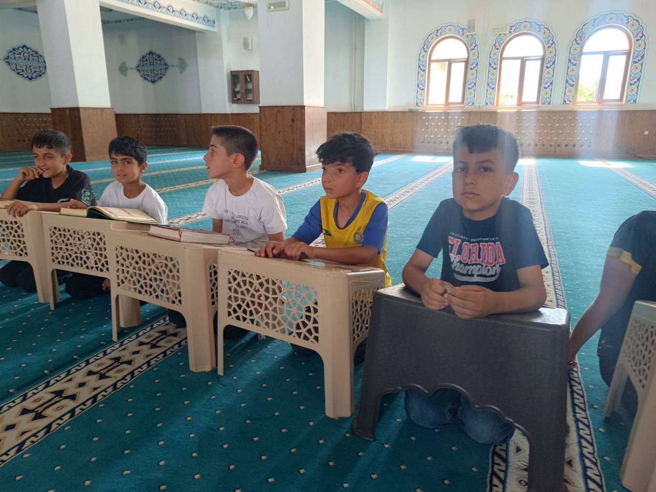 rnakta-camiler-cocuk-sesleriyle-senlendi-geylani-camiinde-yaz-kursu-yogunlugu-5.jpeg