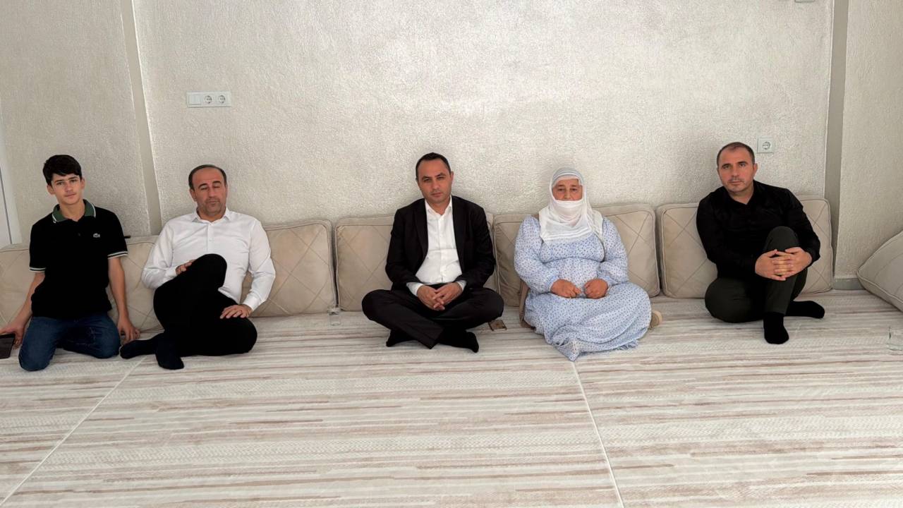 silopide-15-temmuzda-sehit-ve-gazi-ailelerine-anlamli-ziyaret2.jpeg