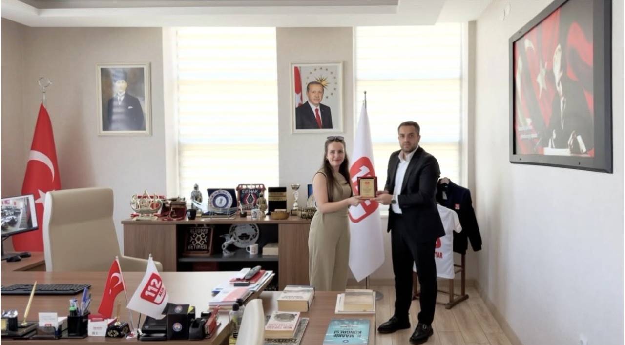 sirnak-112-acil-cagri-merkezinde-veda-toreni2.jpeg