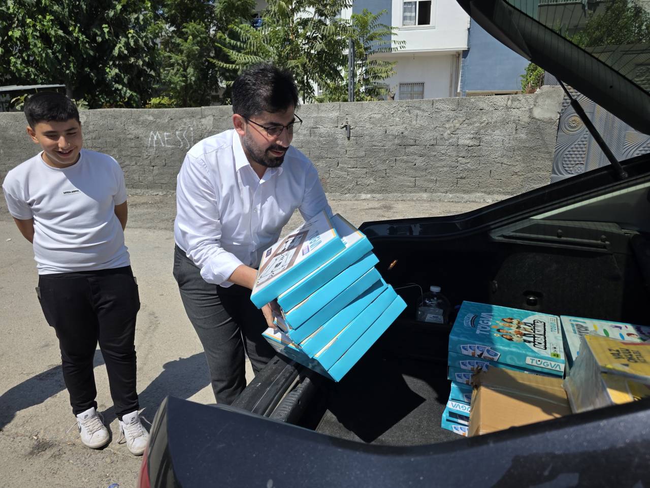 rnakta-tugva-yaz-okulu-ogrencilerine-kitap-ve-zeka-oyunu-hediyesi3.jpg