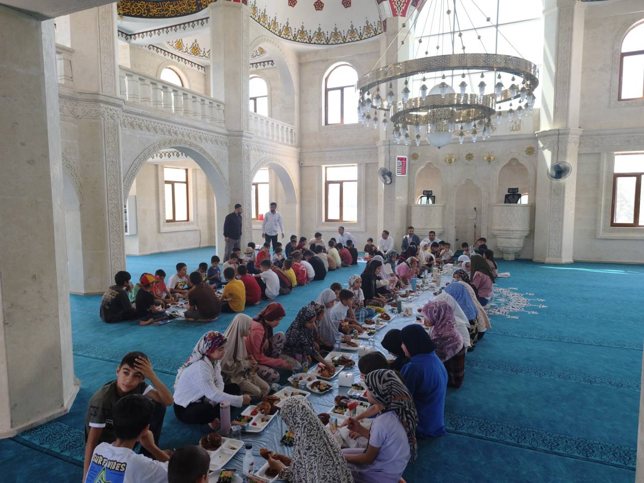 silopi-kaymakami-caglar-partal-yaz-kuran-kursu-ogrencileriyle-bulustu2.jpeg