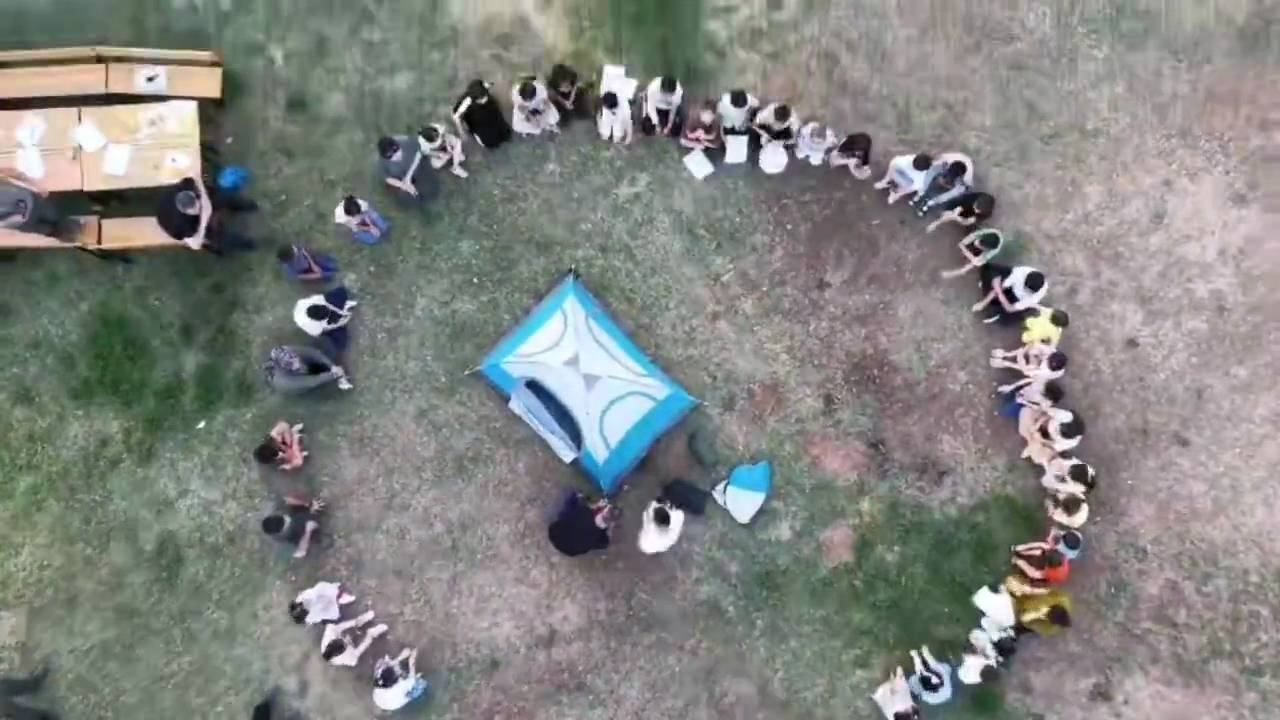 rnakta-aileler-doga-kampinda-bulustu2.jpg