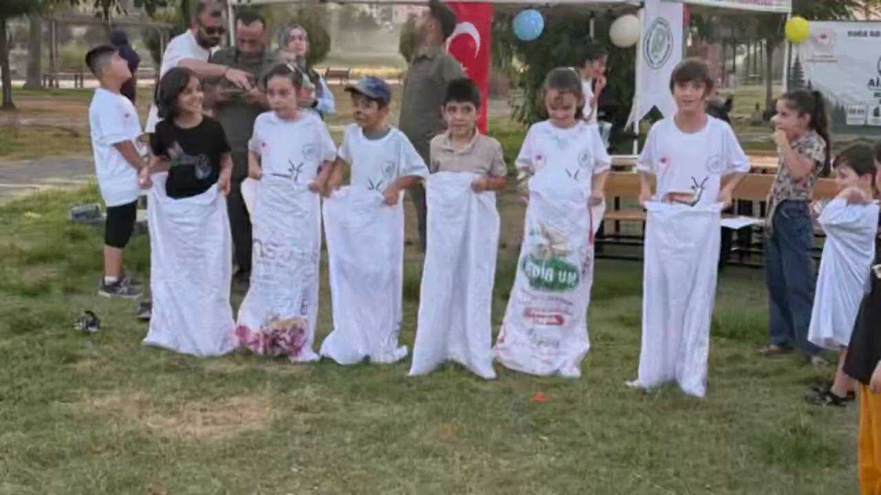 rnakta-aileler-doga-kampinda-bulustu4.jpg
