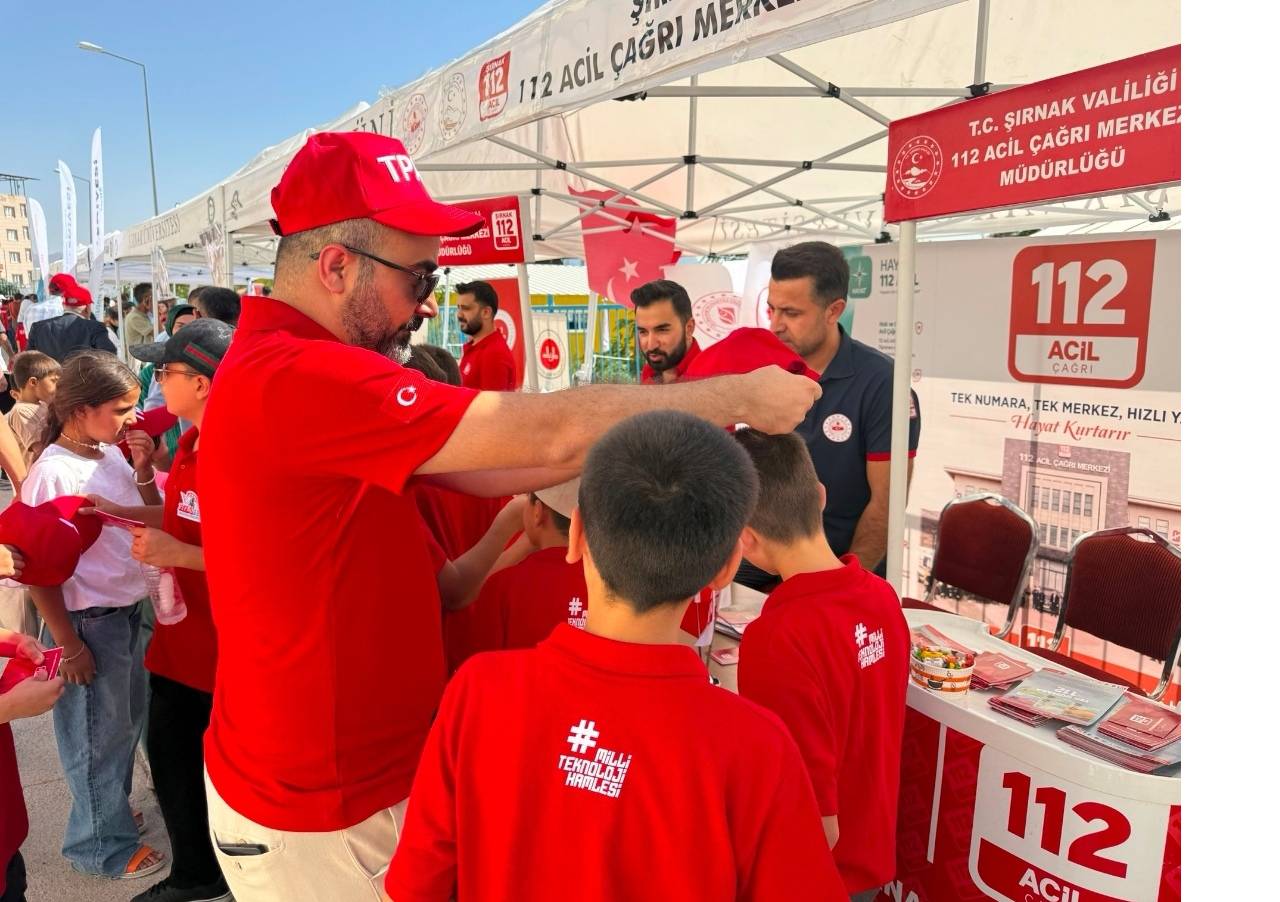 rnakta-teknofest-alaninda-112-acil-cagri-merkezi-bilgilendirmesi.jpg