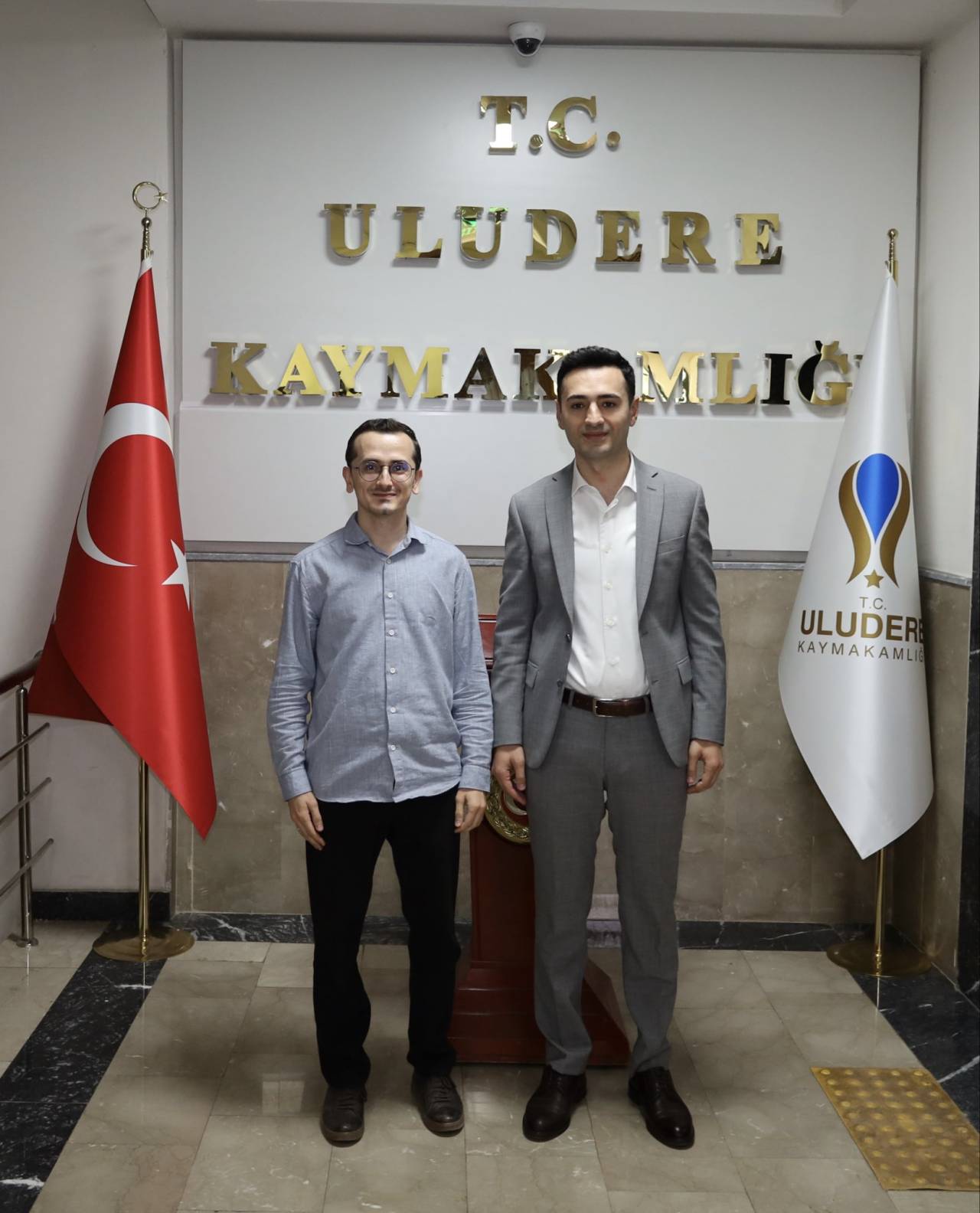 uludere-kaymakami-kayadan-hakim-acara-gorev-tebrigi.jpeg