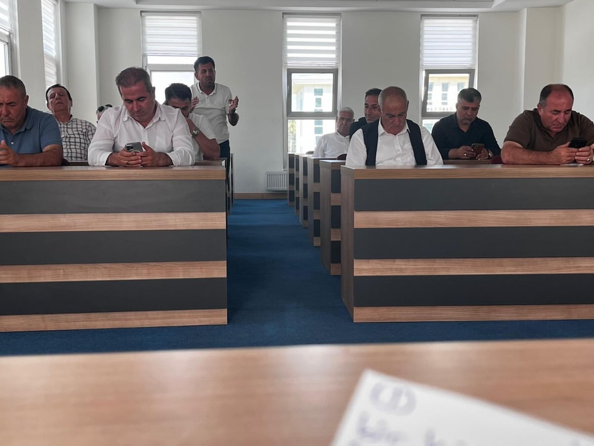 afetlere-karsi-toplumsal-dayanismanin-onemini-mahalle-ve-mahallelilik-kavramlarinin-afetler-1.jpg