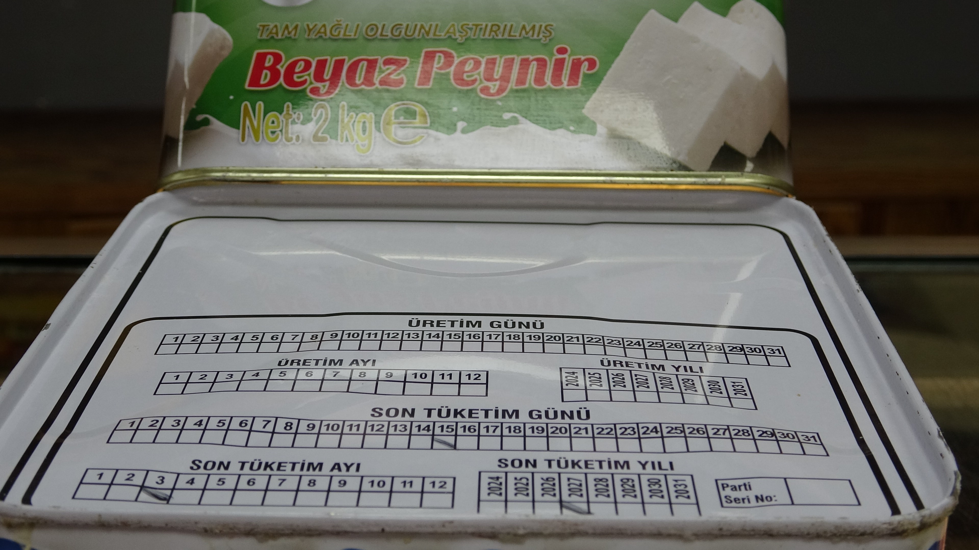 aw773283-08.jpg