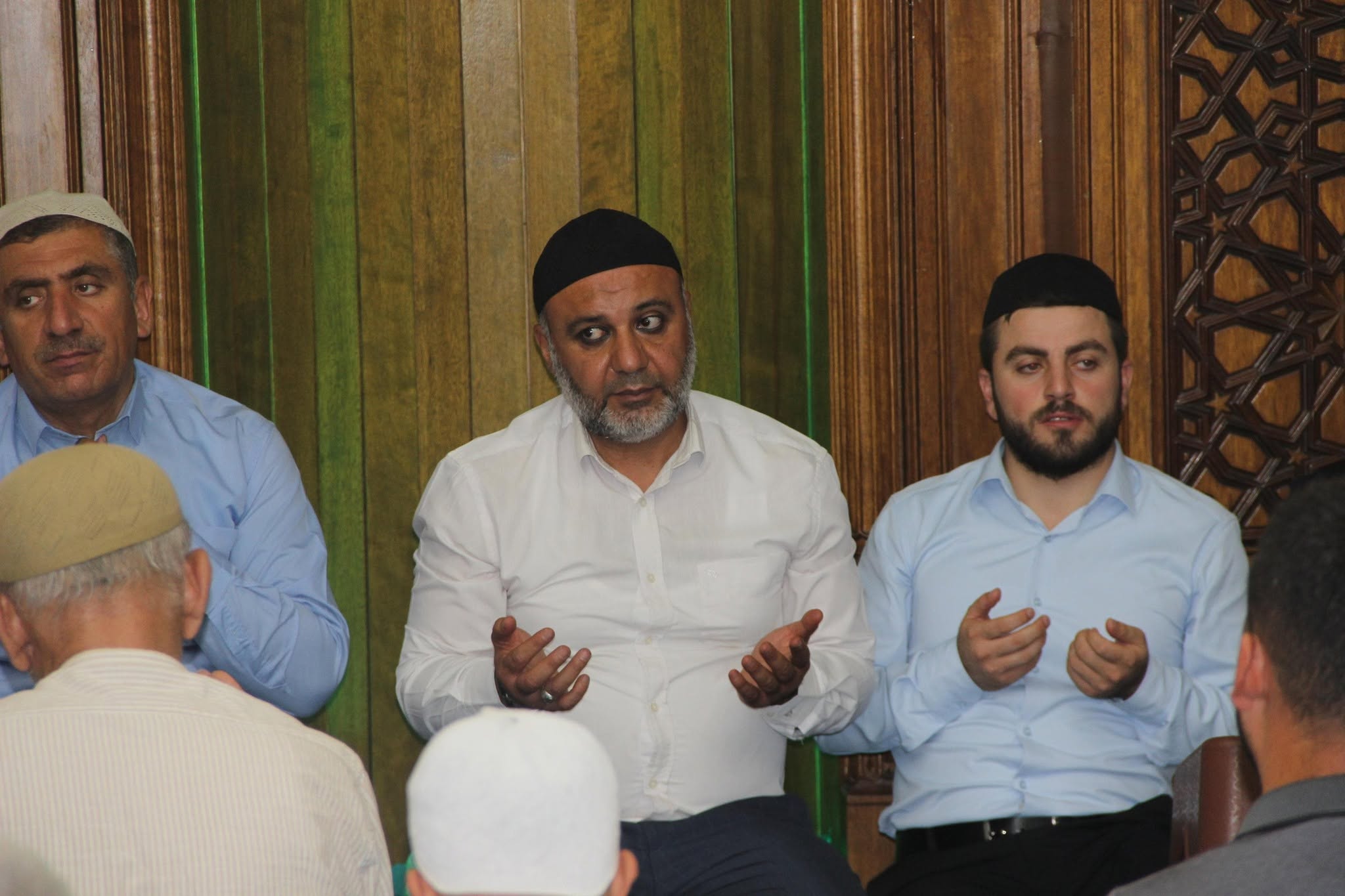 cizrede-tarihi-ulu-camiinde-mevlid-kandili-programi-icra-edildi-3.jpg
