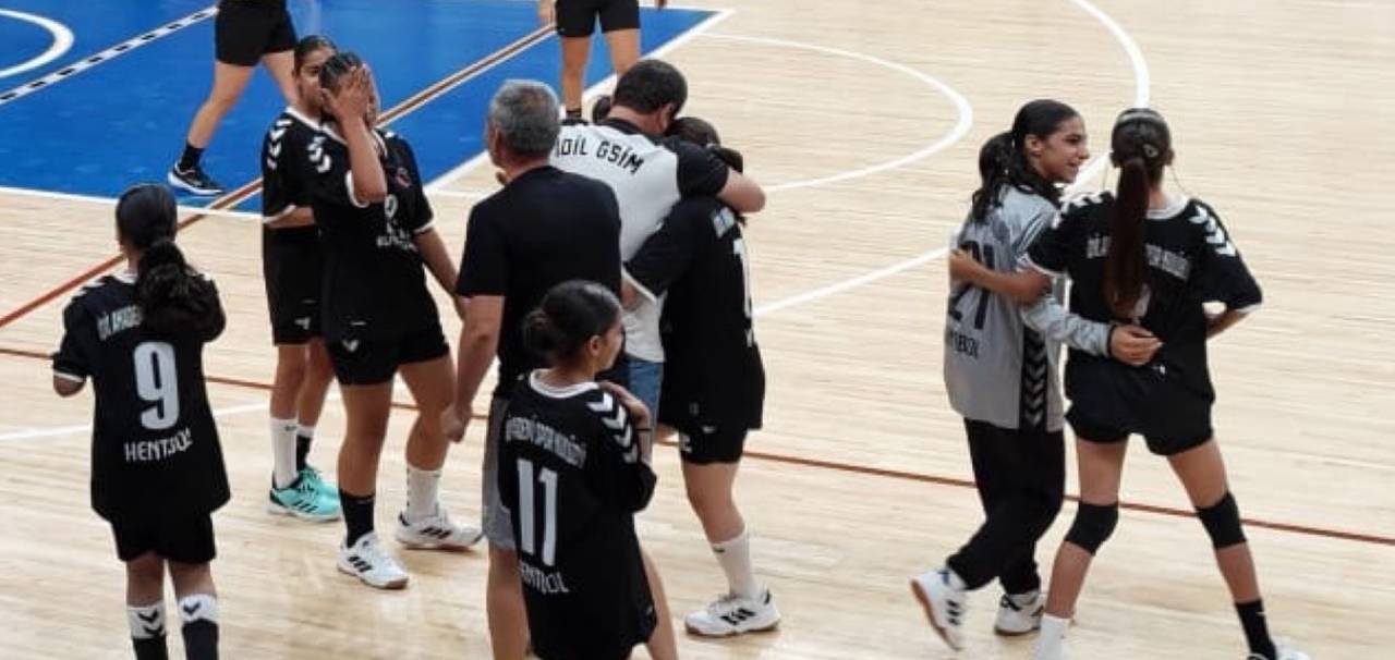 rnaktan-analig-hentbol-turkiye-finallerinde-ilk-8-basarisi.jpg