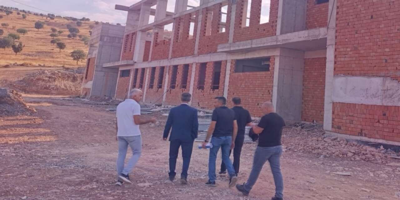 sirnakta-yukselen-dev-projeyi-vali-ekici-yerinde-inceledi