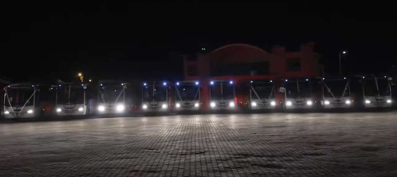 silopide-dev-arac-hamlesi-belediye-oz-kaynaklariyla-16-yeni-araci-sahaya-indirdi