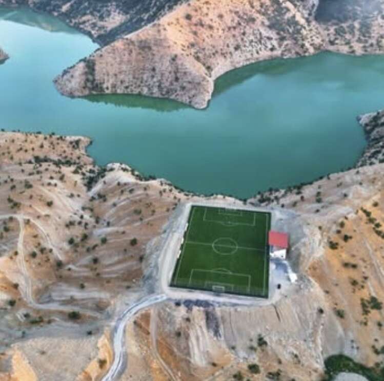 sirnaki-motosikletiyle-gezen-gezgin-idil-ve-uludereye-hayran-kaldi