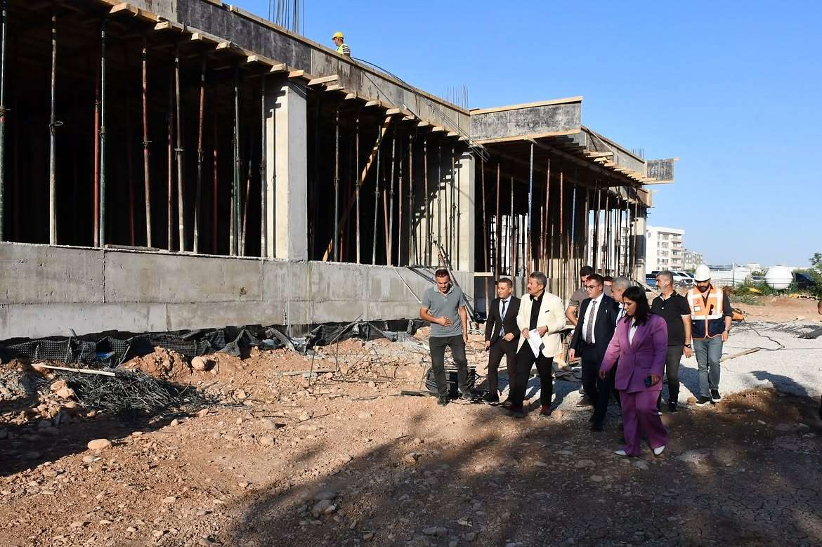 silopi-basak-mahallesibasak-mahallemizde-yapimi-devam-eden-16-derslikli-ilkokul-insaatinda-v-2