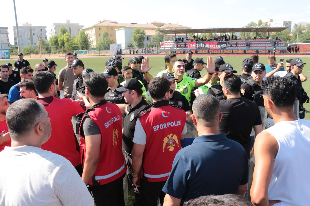 cizre-belediye-spordan-hakkari-zap-spor-maci-aciklamasi-3
