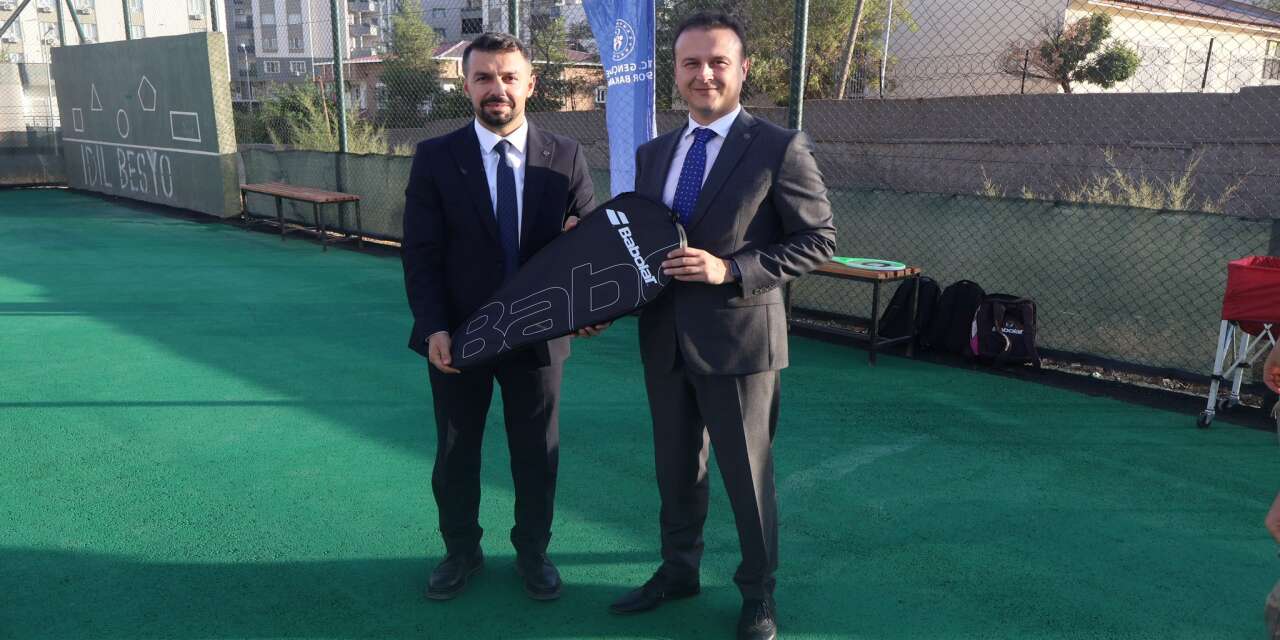 sirnakta-spora-yeni-tesis-idilde-tenis-kortu-acildi