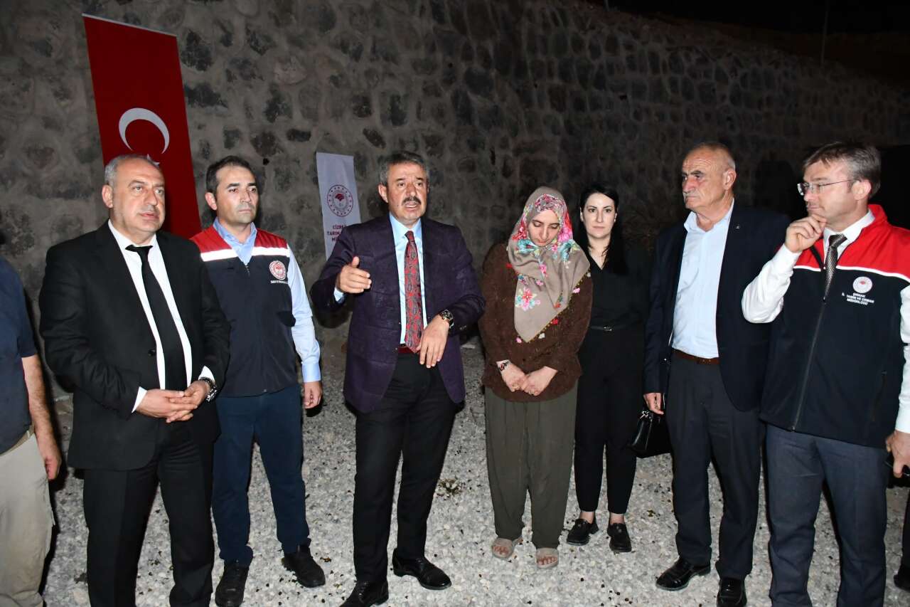 cizrede-kadin-ciftciye-100-adet-kucukbas-hayvan-destegi-2