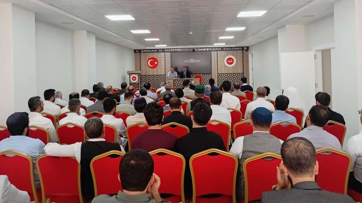 sirnak-il-muftulugu-eylul-ayi-mutad-toplantisini-gerceklestirdi-il-muftu-yardimcisi-abdullah-sanli-baskanliginda-yapilan-toplantida-din-hizmetleri-ele-alindi
