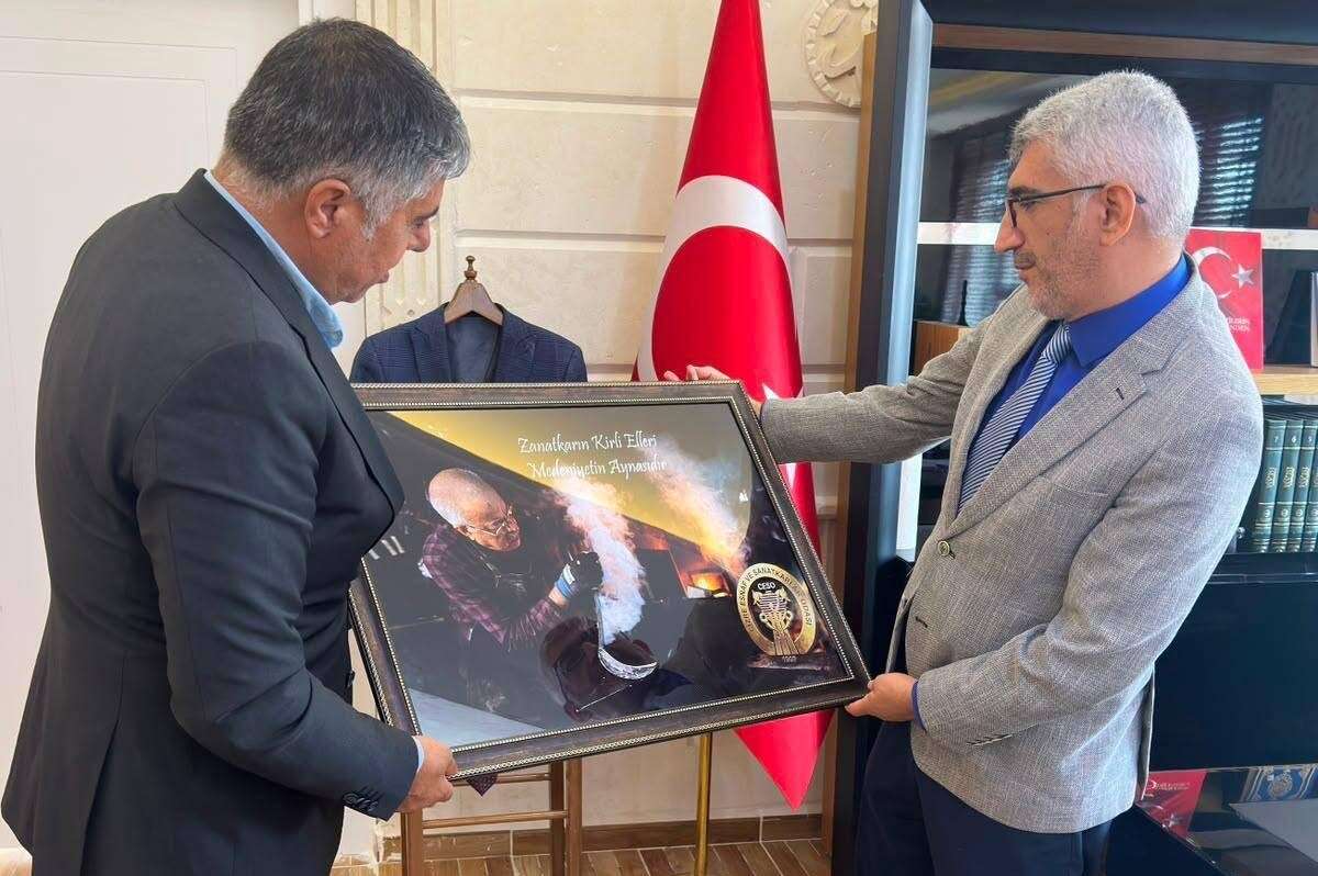 cizre-esnafindan-yeni-muftuye-hayirli-olsun-ziyareti-2