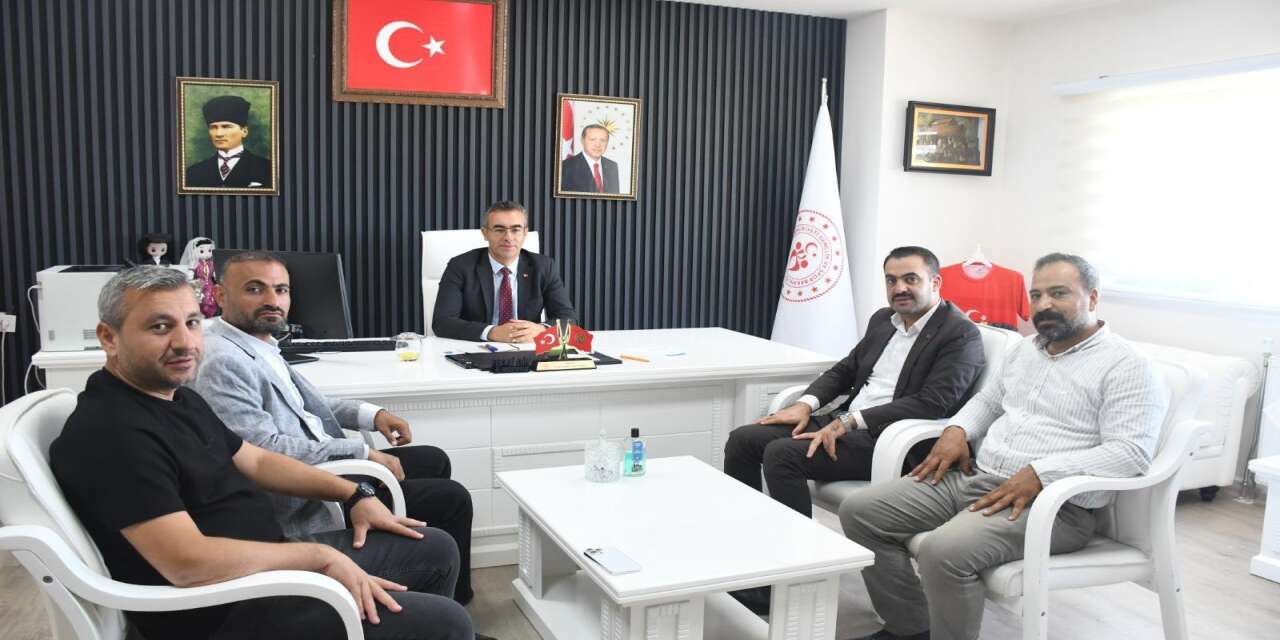 tugva-genel-baskani-enes-eminoglu-sirnak-temaslari-kapsaminda-ak-parti-sirnak-il-baskani-ibrahim-halil-erkani-il-temsilciliginde-agirladi