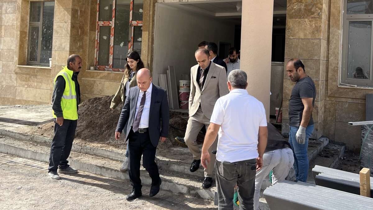 sirnakta-okul-insaatlarinda-inceleme-ve-denetim-yapildi