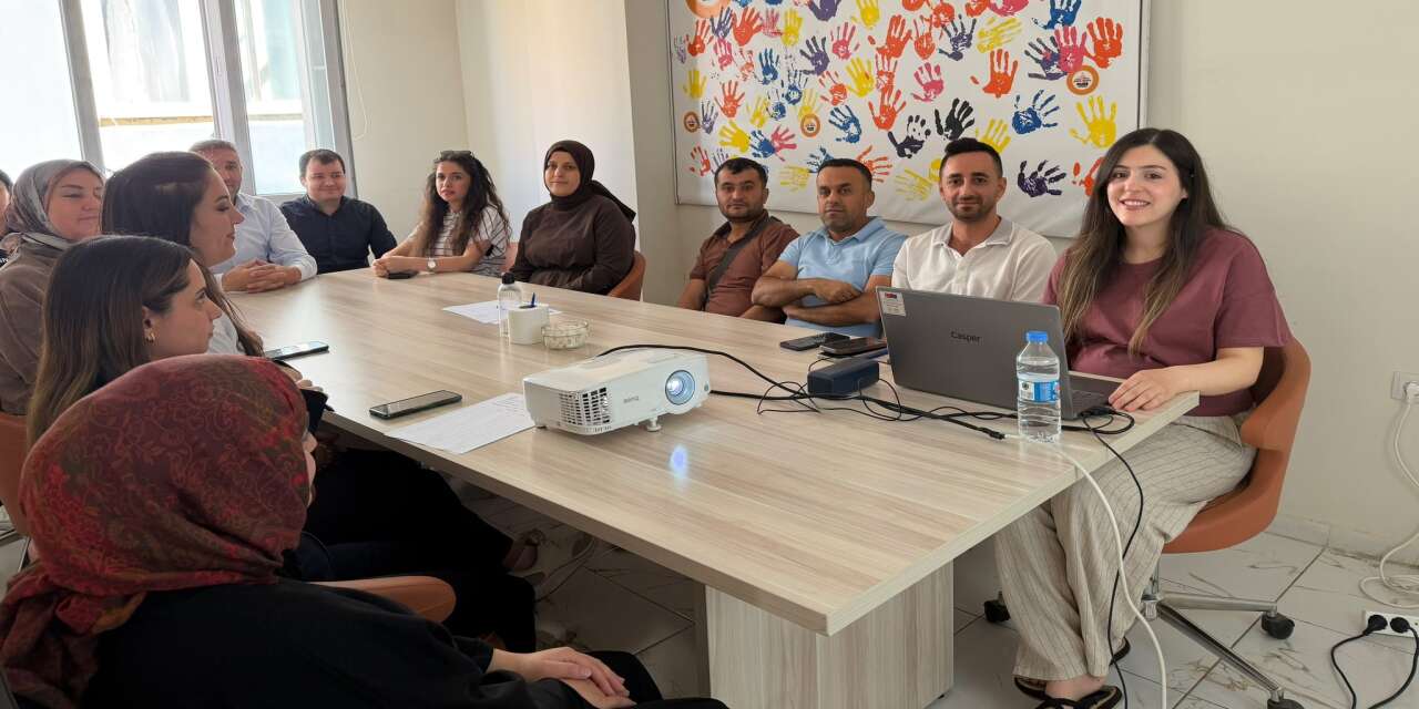 sirnakta-sonim-personeline-alzheimer-ve-demans-egitimi