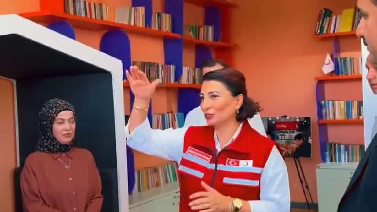 cizrede-kizilay-afet-yonetimine-giris-egitimi-sirnak-hakkari-ve-batman-ekipleri-katildi