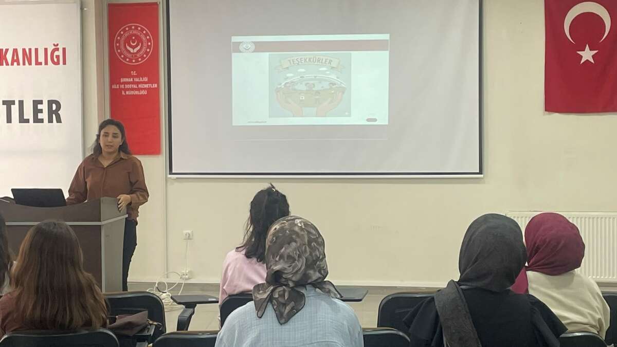 sirnak-aile-ve-sosyal-hizmetler-il-mudurlugune-bagli-kuruluslarda-goreve-yeni-baslayan-bakim-personeline-yonelik-mentorluk-ve-egitim-programi-duzenlendi