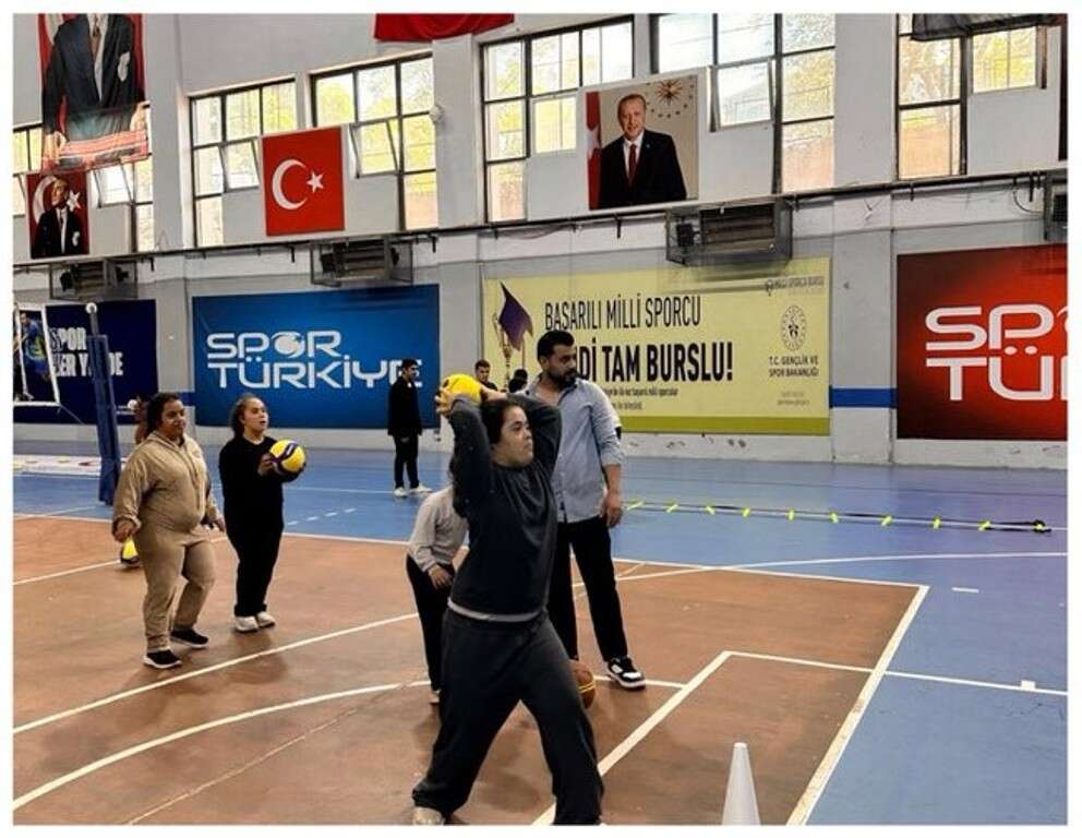 sirnakta-ozel-bireyler-sporun-birlestirici-gucuyle-engelleri-asti-3