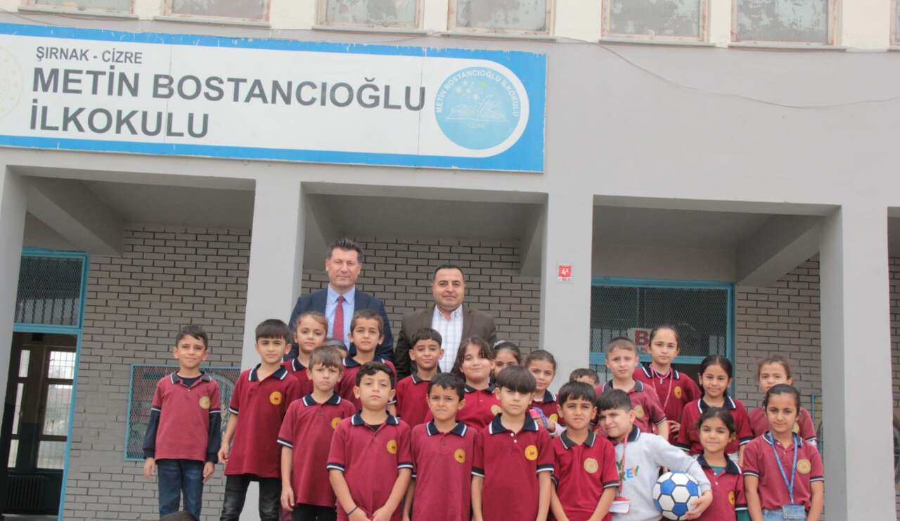 cizre-milli-egitim-muduru-ikeegitim-cocuklarin-kalbine-dokunan-bir-gonul-seferberligidir-5