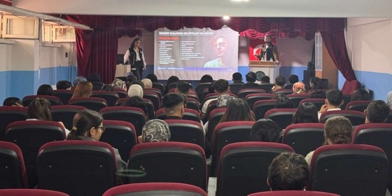 sirnak-il-emniyet-mudurlugunden-universite-ogrencilerine-uyusturucuyla-mucadele-egitimi