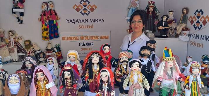 cizreli-dengbejlerin-kadim-sesi-bez-bebeklerin-yuzunde-hayat-bulacak-1