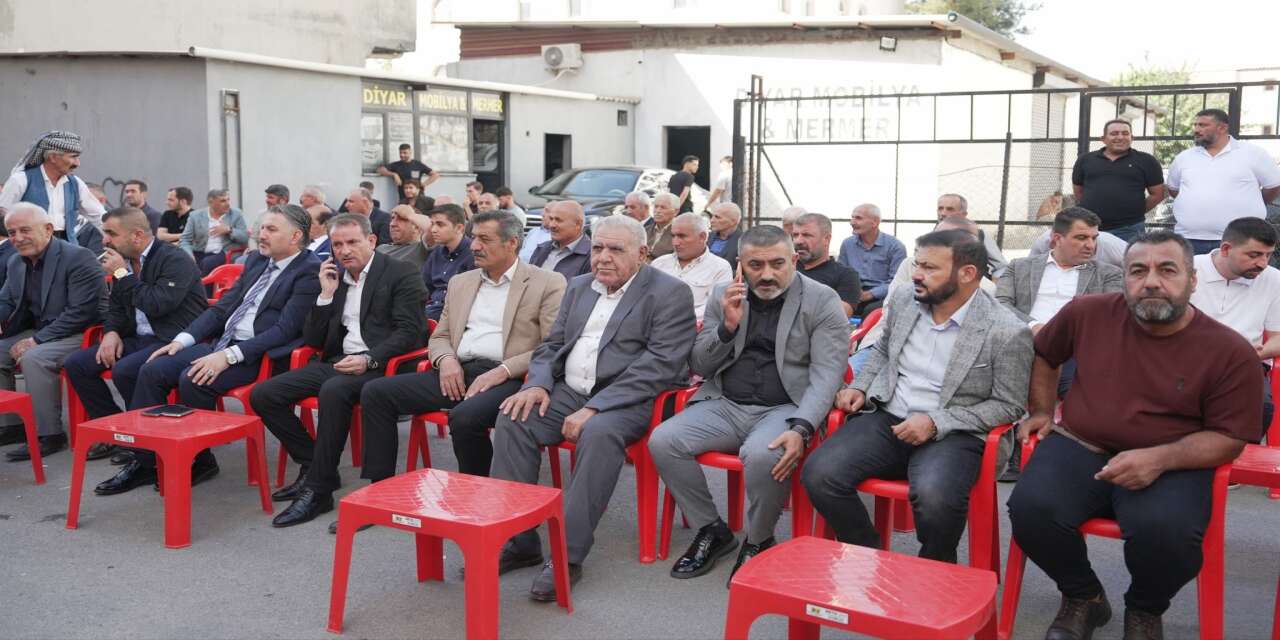 sirnak-valisi-birol-ekici-silopi-kaymakami-caglar-partal-dernek-baskani-kerem-azik-ve-vatandaslarin-katilimiyla-uludereliler-yardimlasma-derneginin-acilisi-gerceklestirildi