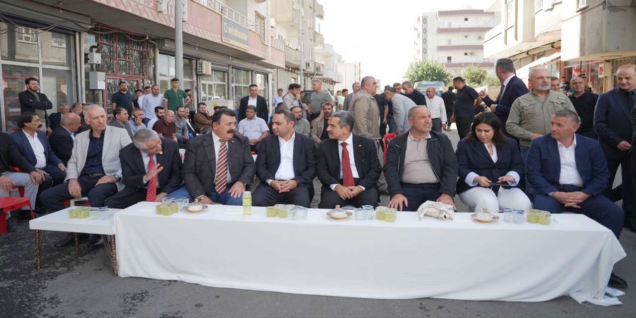 sirnak-valisi-birol-ekici-silopi-kaymakami-caglar-partal-dernek-baskani-kerem-azik-ve-vatandaslarin-katilimiyla-uludereliler-yardimlasma-derneginin-acilisi-gerceklestirildi