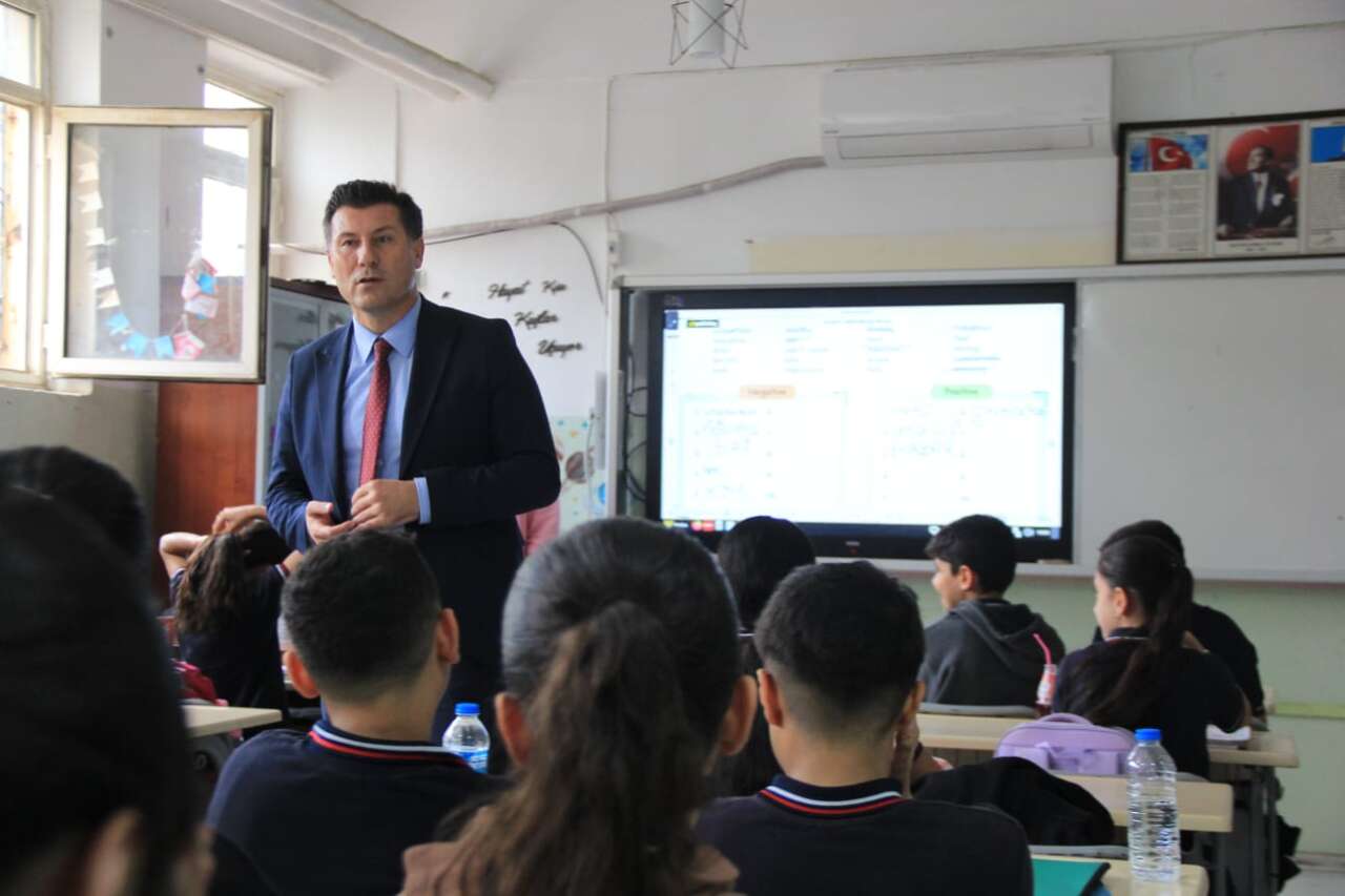 cizre-milli-egitim-muduru-ikeden-lgs-ogrencilerine-sosyal-medya-uyarisi-4