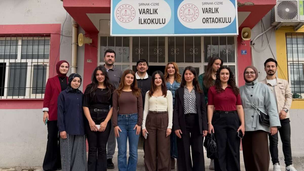 cizre-rehberlik-ve-arastirma-merkezi-tarafindan-varlik-ve-tashoyuk-ilk-ortaokulunda-duzenlenen-bilgilendirme-etkinliginden-bir-kare
