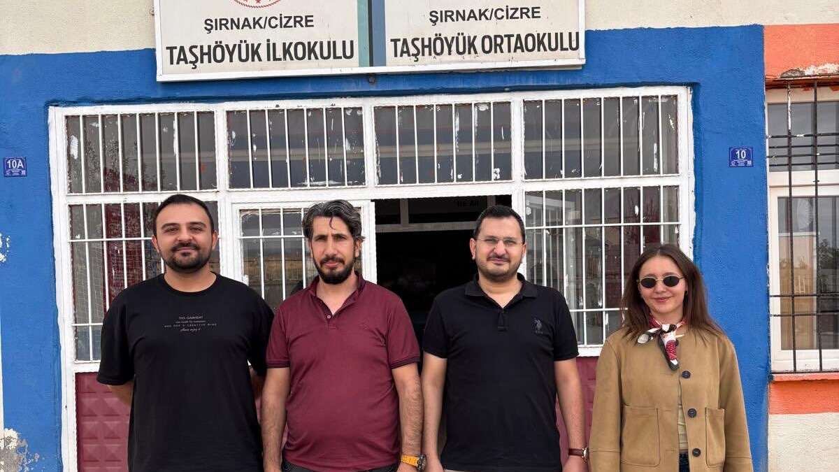 cizre-rehberlik-ve-arastirma-merkezi-tarafindan-varlik-ve-tashoyuk-ilk-ortaokulunda-duzenlenen-bilgilendirme-etkinliginden-bir-kare