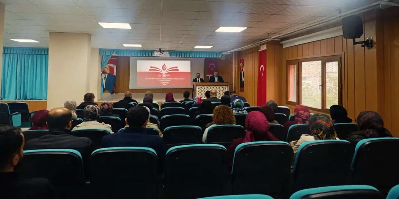 sirnakta-cedes-toplantisi-yapildi-gelecegin-gencleri-degerleriyle-yetisiyor