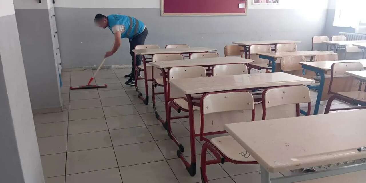 sirnakta-denetimli-serbestlik-tedbiri-altindaki-yukumluler-kamu-kurumlarina-destek-vermeyi-ve-toplumsal-fayda-saglamayi-surduruyor