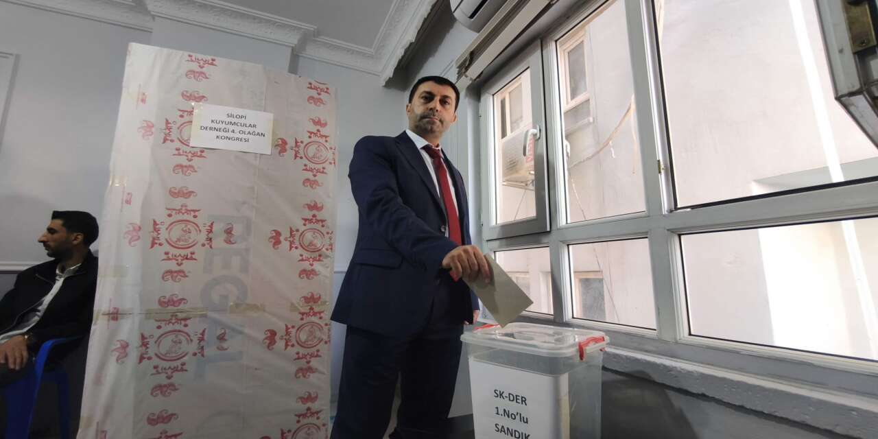 silopi-kuyumcular-derneginde-secim-tamamlandi-sandiktan-servet-oktar-cikti