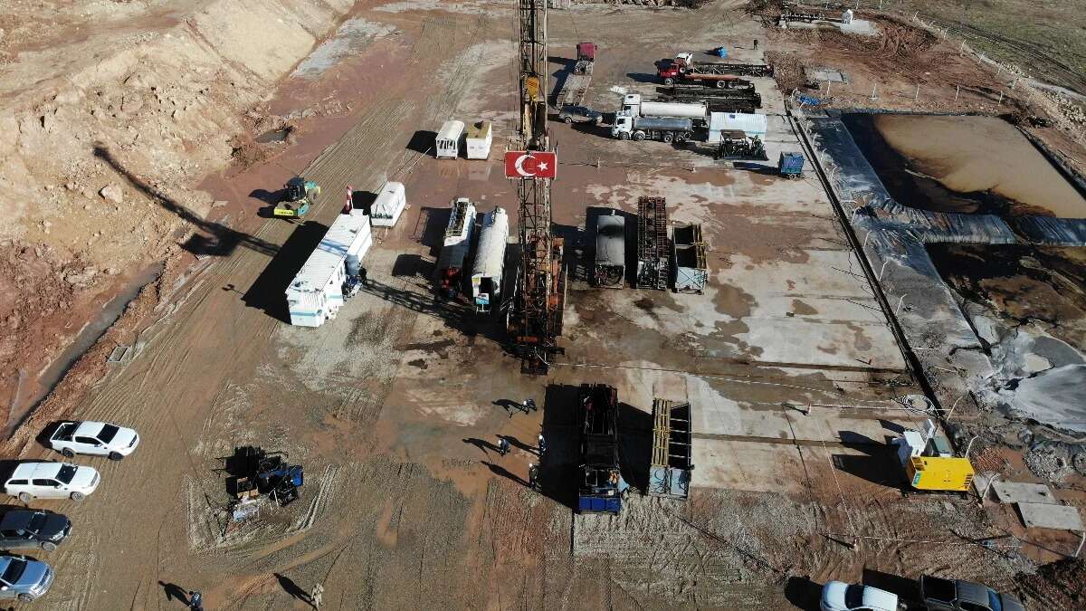 sirnak-gabarda-petrol-arama-calismalarinda-gozler-bati-bolgesine-cevrildi-0