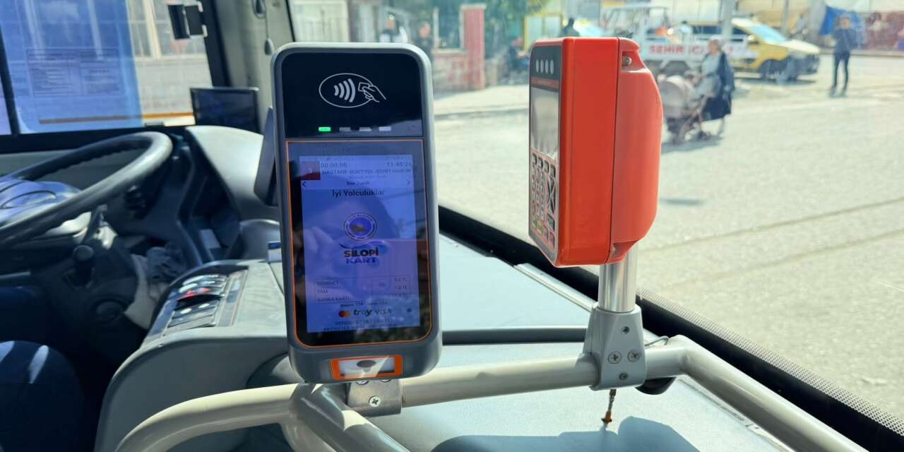 sirnakin-silopi-ilcesinde-toplu-ulasimda-yeni-kart-sistemine-gecildi-yeni-uygulamada-tam-binis-ucreti-7-tl-indirimli-binis-ucreti-5-tl-ulasim-kartinin-satis-bedeli-ise-30-tl-olarak-belirlendi
