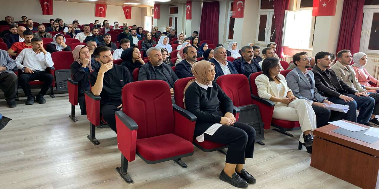 sirnakta-okul-aile-is-birligi-icin-bir-araya-geldiler