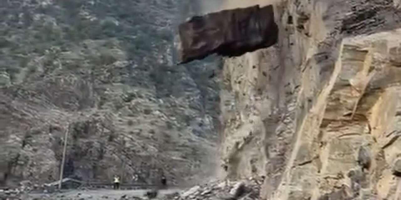 sirnakta-komato-daginda-yamac-temizligi-calismalari-suruyor